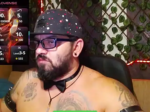 mr_wolf46 XXX чат на живо