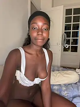 ebonysweetyy's Live XXX Chat