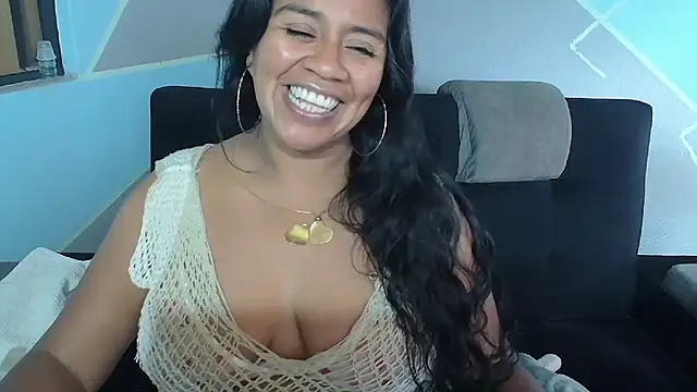 XXX chat uživo modela saggil23