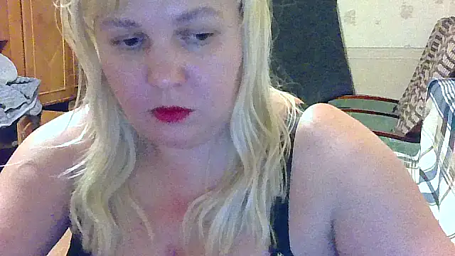 XXX chat uživo modela Leylisse