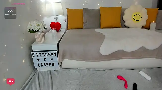XXX chat uživo modela KVerunce