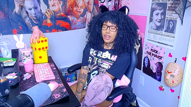 spookiebaddie's Live XXX Chat