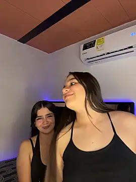 Zow_n Live XXX chat