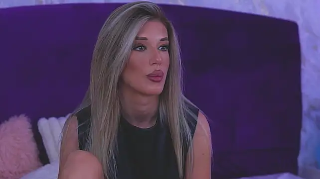 Chat XXX ao vivo de EllinaNuria
