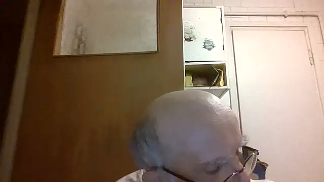 mariusica1@xh Live XXX-chat