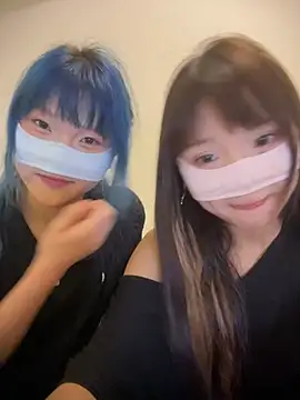 Rocket-Girl Live XXX-chat