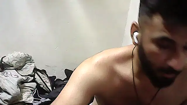 leon_atesのライブXXXチャット