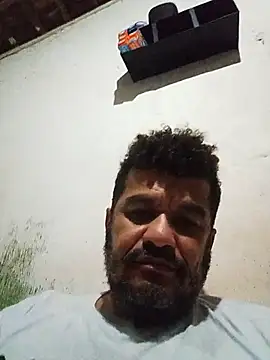 צ'אט XXX בשידור חי של tarra122