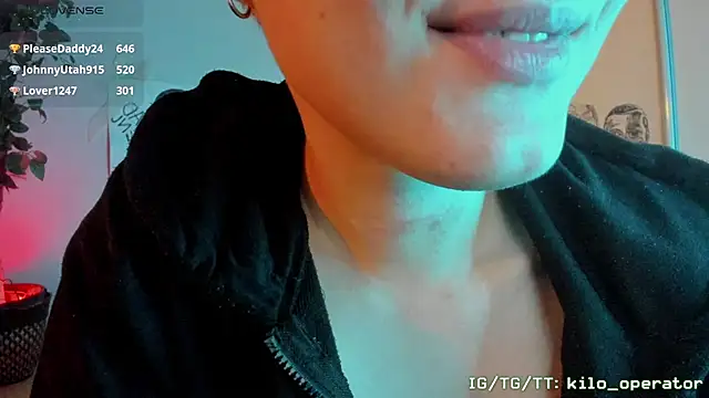 Kilo-09 Live XXX Chat
