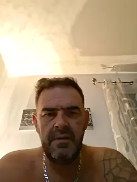 pachapeter Adlı Modelin Canlı XXX Sohbeti