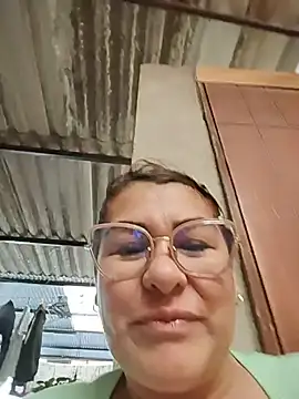 AlexxiaaMat's Live XXX Chat