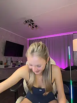 צ'אט XXX בשידור חי של Mally_Say