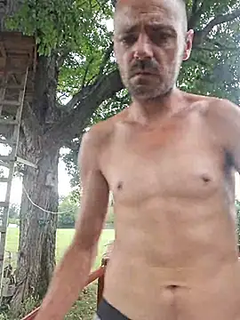 DaddyAndSplashQueen's Live XXX Chat