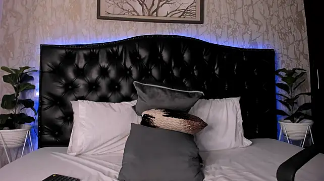 MaxCruz_n Live XXX chat