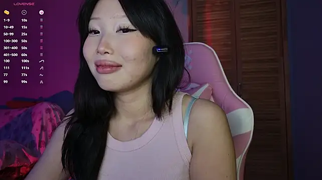 whispersofdarsy live XXX chat