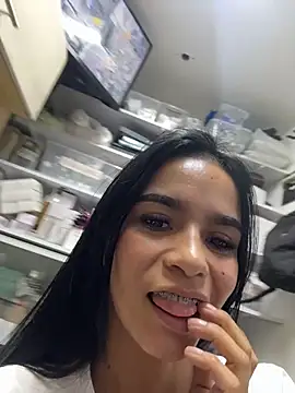 Melissa_Rendon Adlı Modelin Canlı XXX Sohbeti