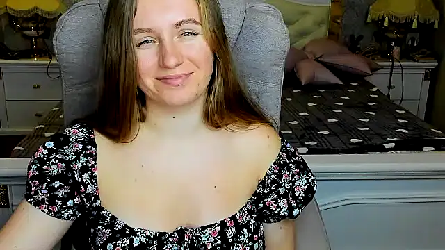 Marisha_Cute 现场XXX聊天
