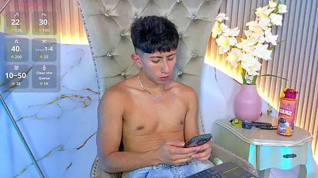 AndyJustgame_ Adlı Modelin Canlı XXX Sohbeti