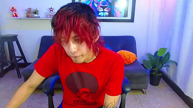adriaan_18 Chat XXX live