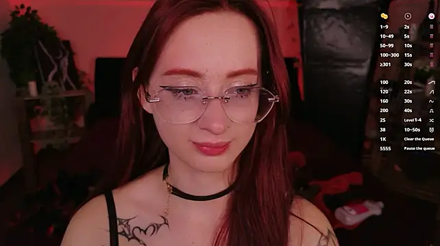 WICKEDEMBER's Live XXX Chat