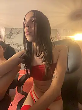 nikkydoll Adlı Modelin Canlı XXX Sohbeti