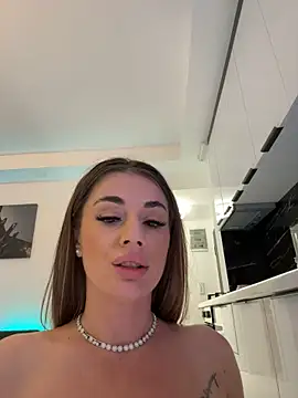 IsabellaEtthan's Live XXX Chat