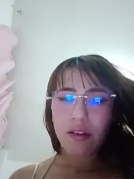_Luna_Blooms' Live XXX Chat