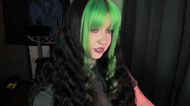 t0riayun0's Live XXX Chat