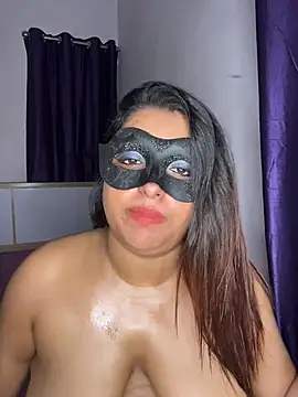 Chat XXX en directo de FantasyDesire