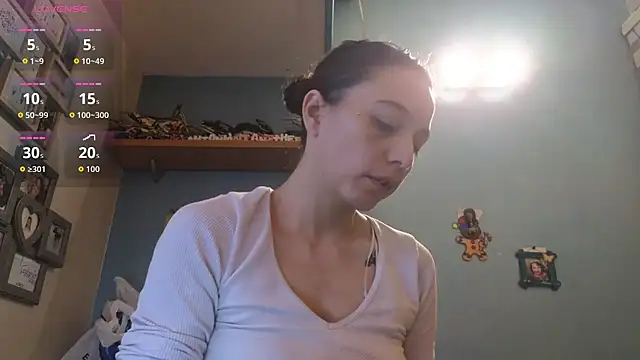 kattleya1407's Live XXX Chat