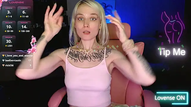 mischellemeow13n Live XXX chat