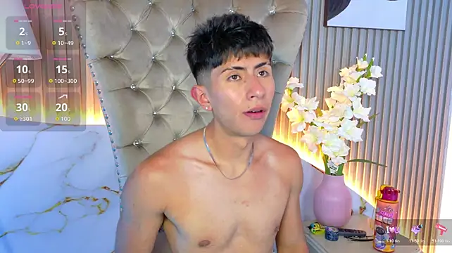 AndyJustgame_ Adlı Modelin Canlı XXX Sohbeti