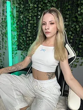 Eva_Kit Live XXX-chat