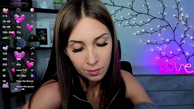 Chat XXX en directo de DreamVelour