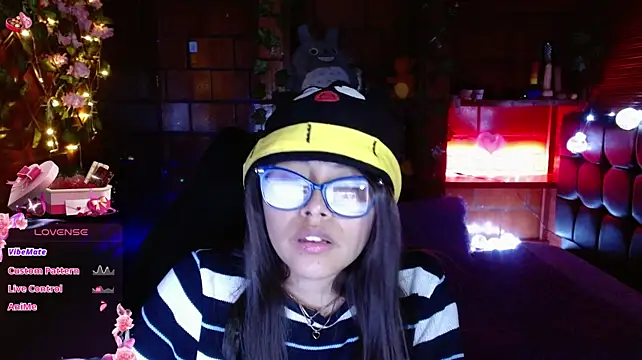 MidoriQuiinn 现场XXX聊天