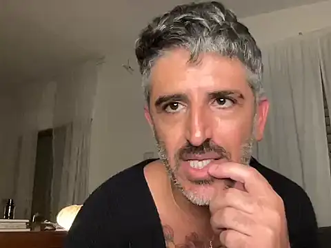 neverland69 élő XXX-chatje