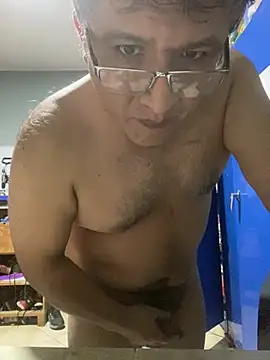 jpervertido élő XXX-chatje
