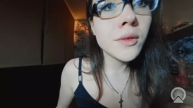 XXX chat uživo modela RachelSav