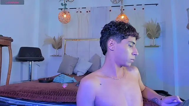 Chat +18 de Osuke_noir ao vivo