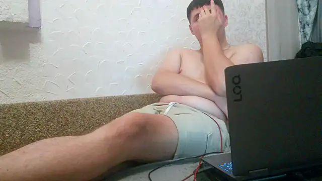 Онлайн чат XXX miki_lav1