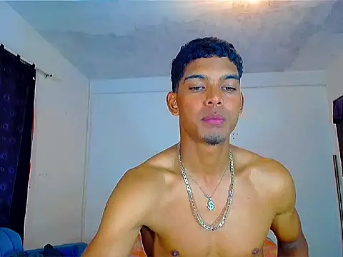 theMyke101 XXX чат на живо