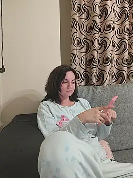 دردشة Diamond_Monna الجنسية المباشرة