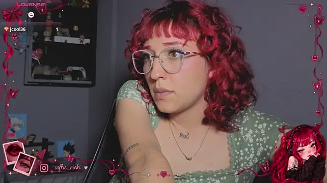 NickiYoung's Live XXX Chat