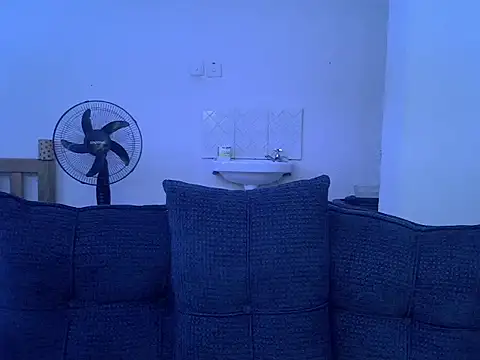 Chat +18 de Thee_Biggest ao vivo