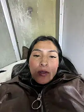 Chat +18 de Cami_Leon2 ao vivo