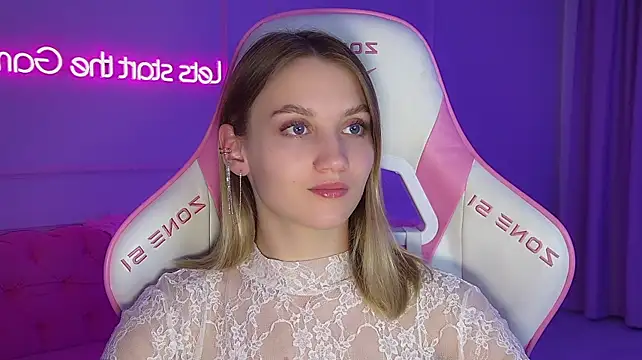 StacyEvances – Naživo XXX chat