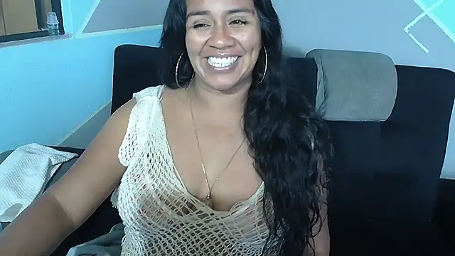 saggil23 Chat XXX in diretta