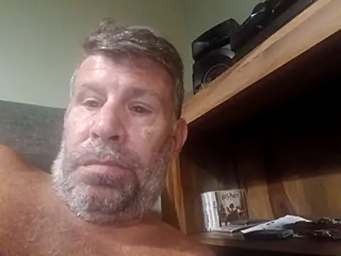 stud2512's Live XXX Chat