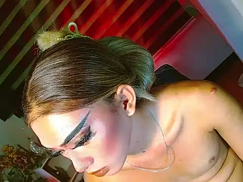 Živý XXX chat HOLLYWOOD_QUEEN_88