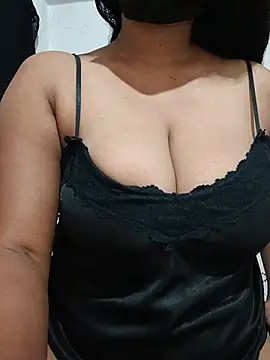 XXX chat uživo modela IamNaina69
